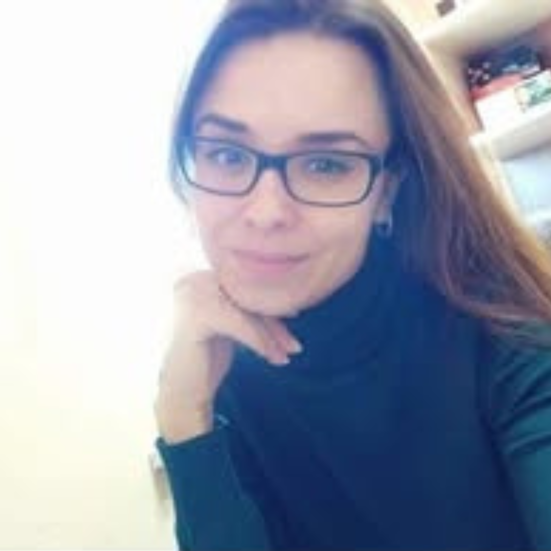 Nicole Barros